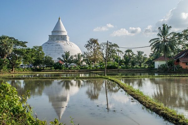 Tissamaharama temple